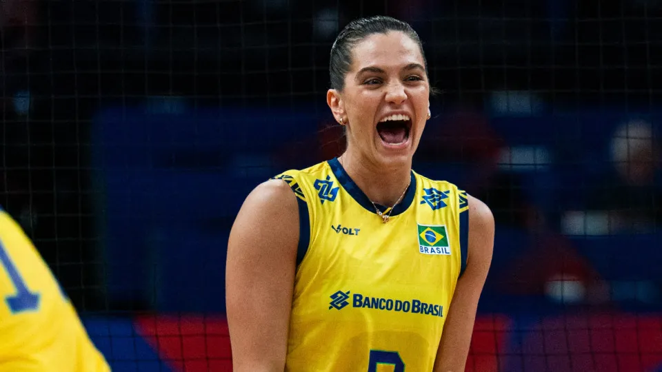 Central Julia Kudiess é eleita a 5ª melhor jogadora do vôlei mundial